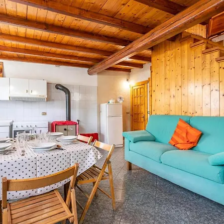 Stunning In Loco Di Rovegno With Wifi And 2 Bedrooms *