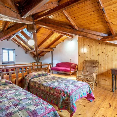 Stunning In Loco Di Rovegno With Wifi And 2 Bedrooms *