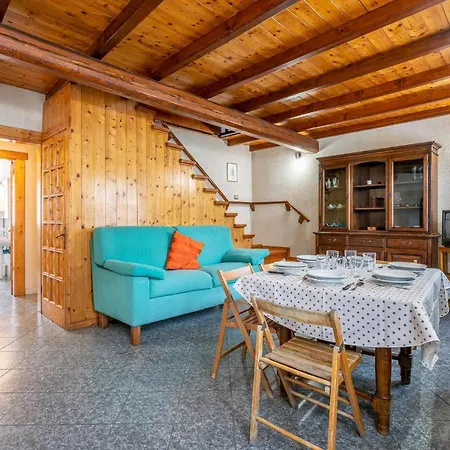 Stunning In Loco Di Rovegno With Wifi And 2 Bedrooms * Carchelli