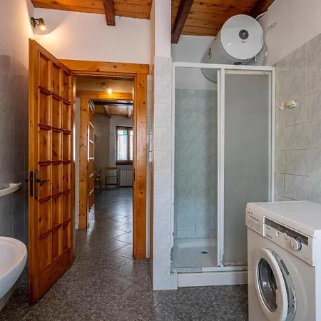 Ferienhaus Stunning In Loco Di Rovegno With Wifi And 2 Bedrooms