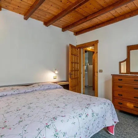 Stunning In Loco Di Rovegno With Wifi And 2 Bedrooms *